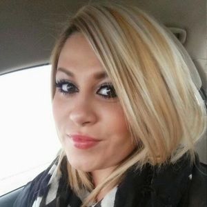 Meet your Posher, Gabriela